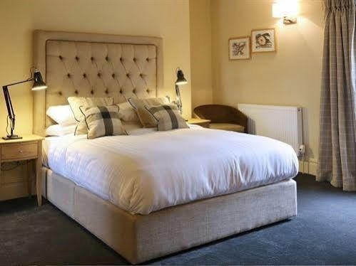 The Fenwick Steak & Seafood Pub Otel Claughton Dış mekan fotoğraf